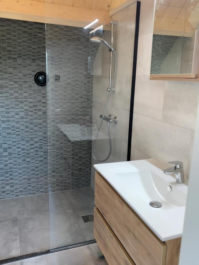 De Porrel Polsbroek Unit Met Prive Jacuzzi, Spa En Sauna Экстерьер фото